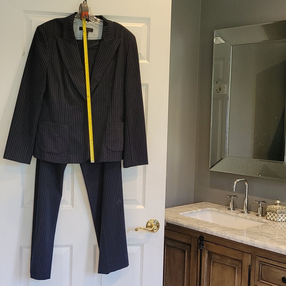 Limited pant suit blue striped